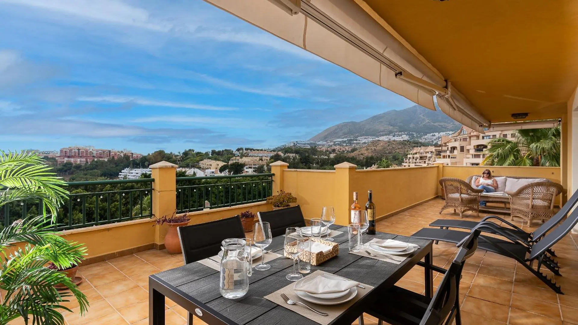 Monko Macadamia Apartment Benalmadena